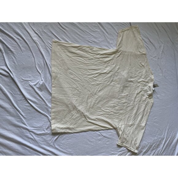 Cheetos Flamin Hot Graphic Tee By Fruit Of The Loom Large 100% Cotton Cream Whit - Picture 4 of 7